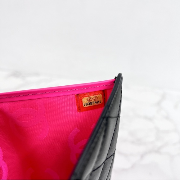 EUC Chanel Cambon Leather Wallet. - Picture 6 of 9